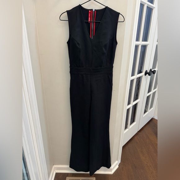 SPANX Perfect Sleeveless Jumpsuit in Black - Picture 4 of 11